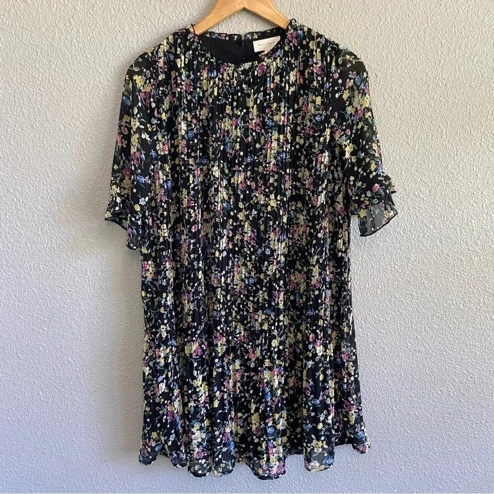 Melloday Black Pleated Floral Ruffle Neck Mini Shift Dress Size Small NWT